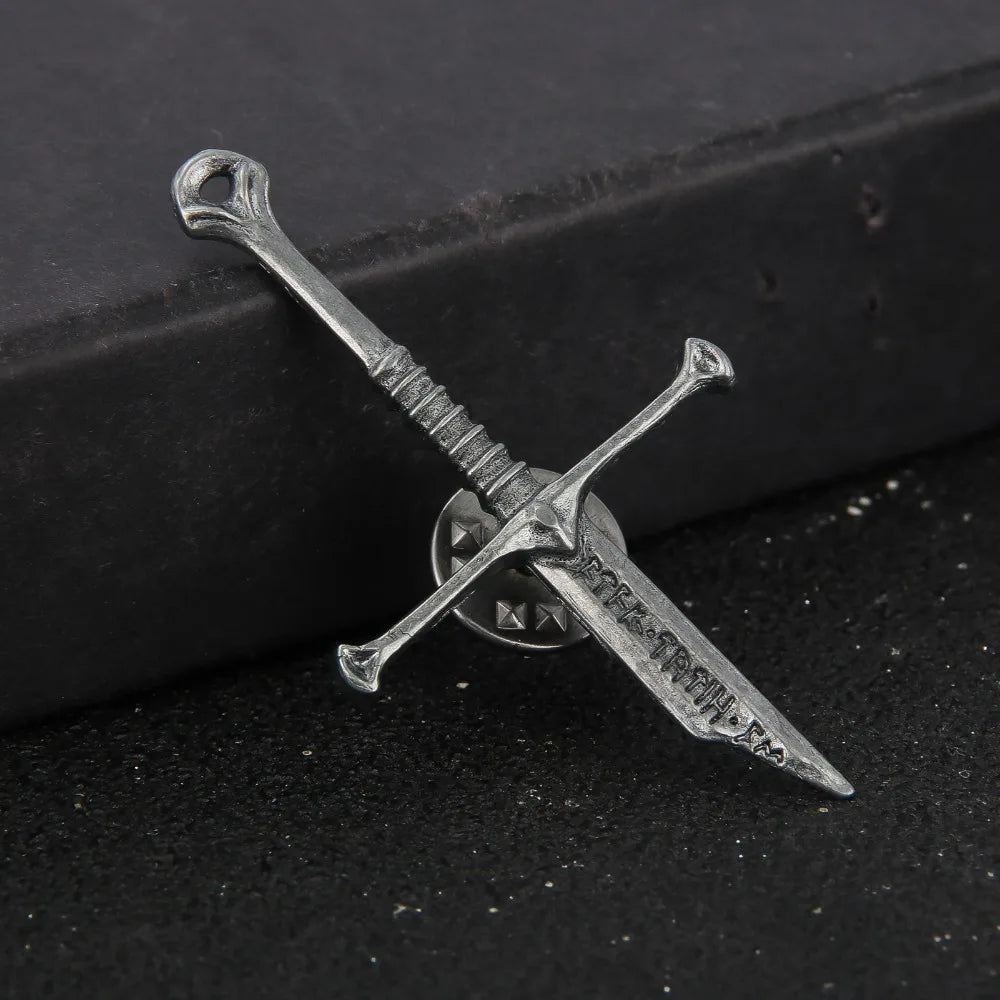 Personality Retro Punk Broken Sword Cross Enamell Pin Brooch Classic Film Men Women Charm Jewelry Accessories Party Fans Gift