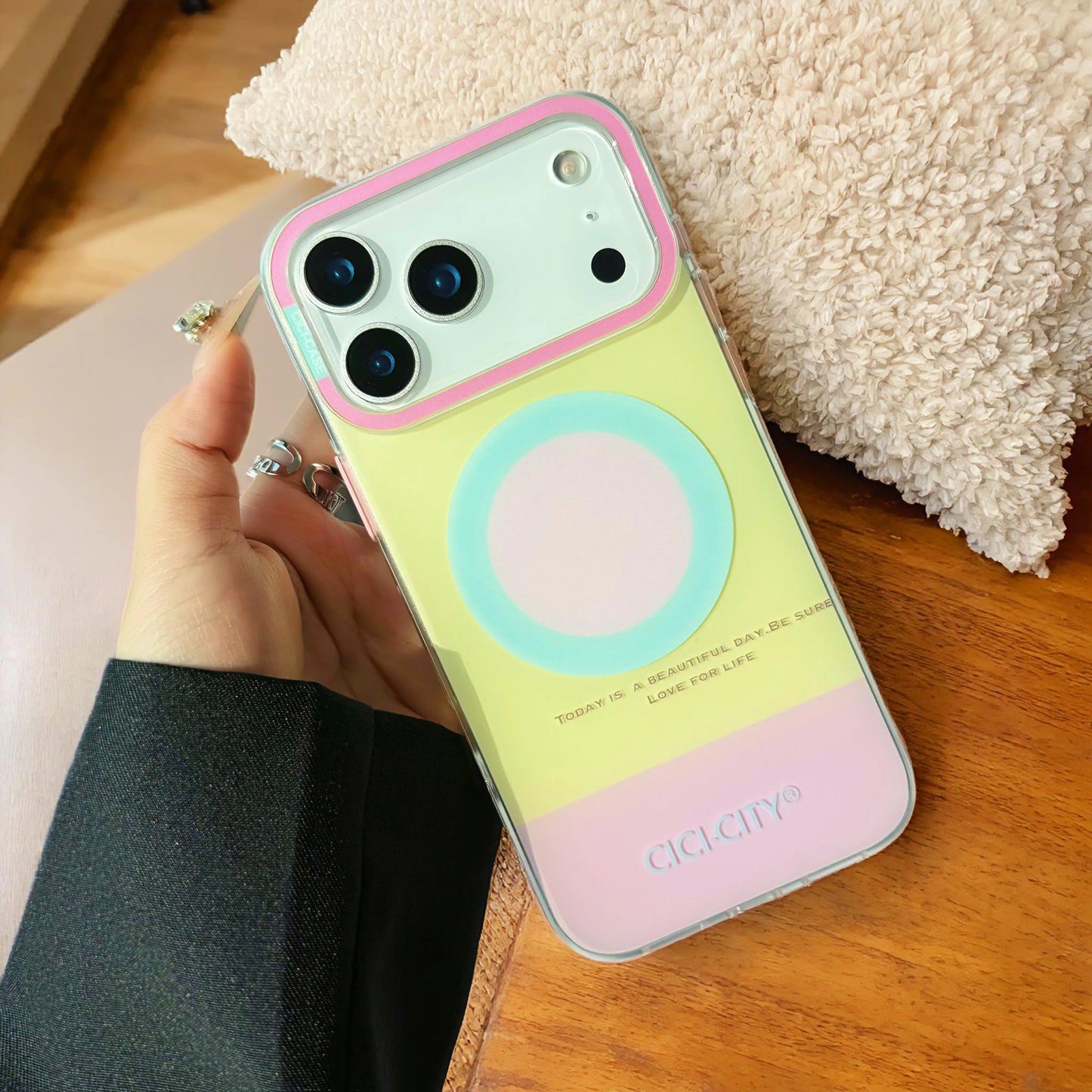 High-Quality Comfortable Suction Magnet Phone Case For Iphone 17/16/13/14/15 Pro Max - Color Selection With Multiple Options