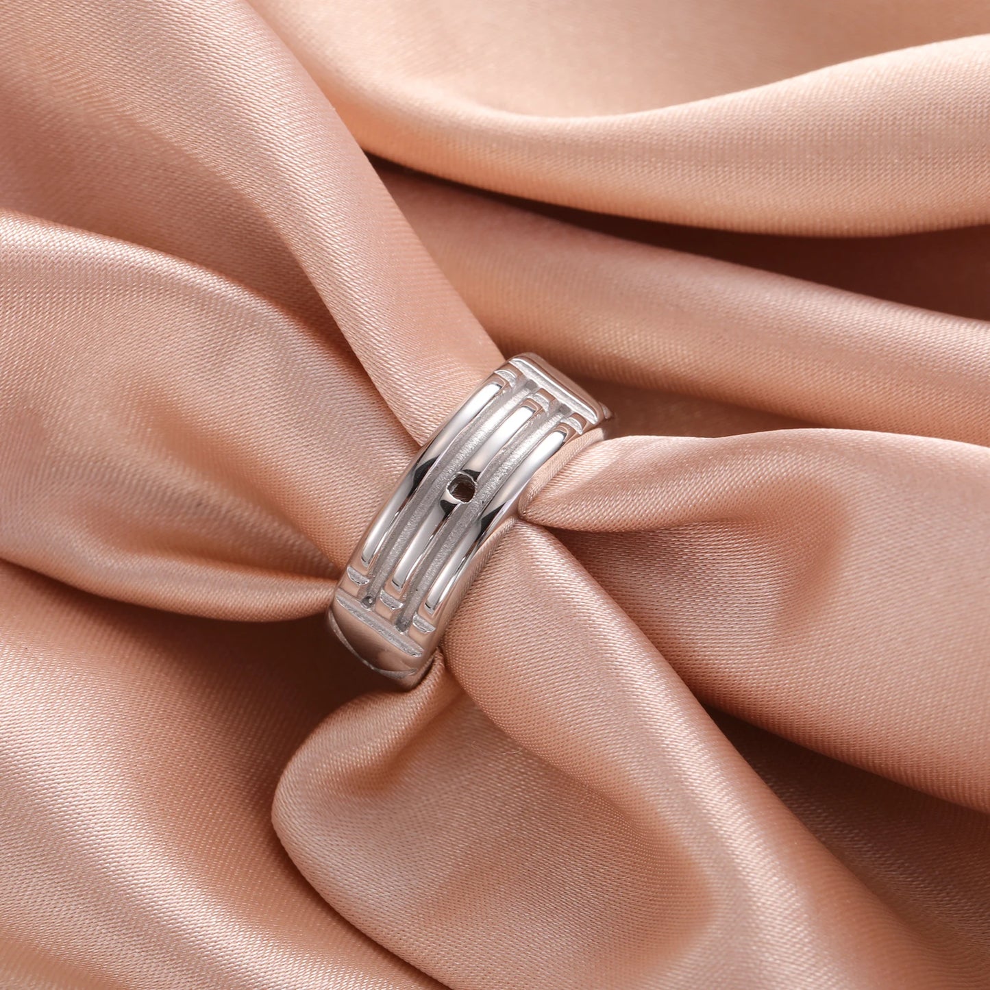 Lemegeton Simple Line Stainless Steel Charm Ring Fashion Silver Ring Men and Women Couple Wedding Gift